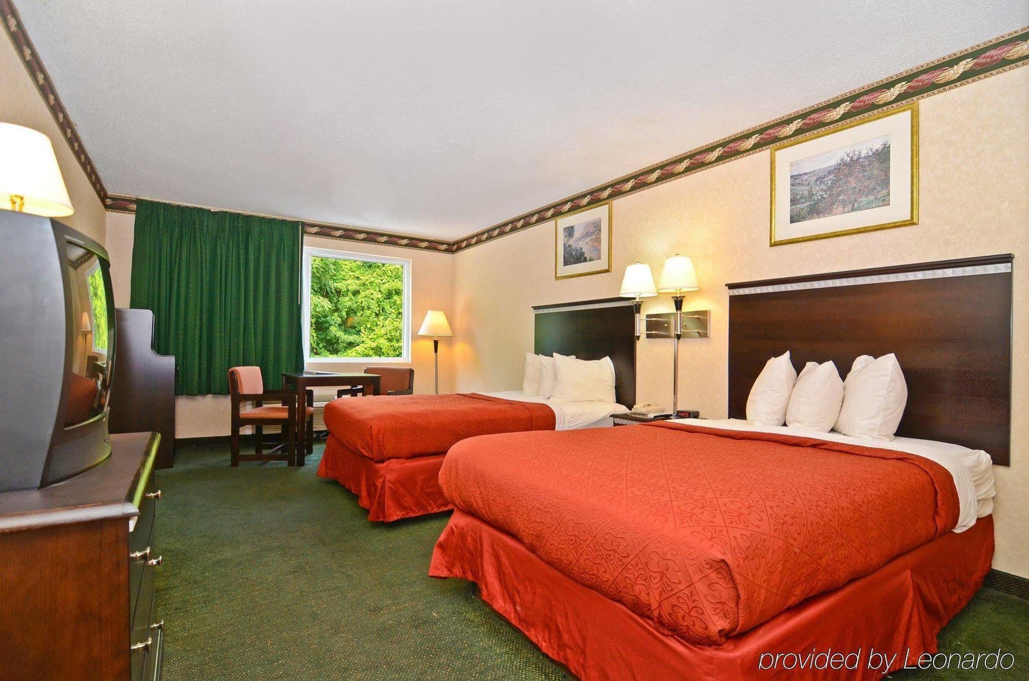 Red Carpet Inn & Suites Carneys Point/Wilmington Room photo